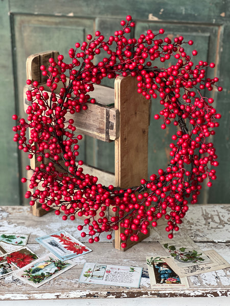 Large 24 Red Berry Christmas Wreath CR4584 Holiday-Decorations