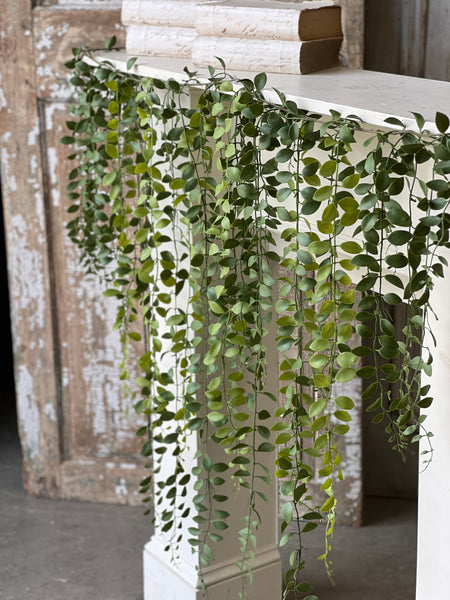 Greenveil Weeping Garland | 69" | Button | NOT CURRENTLY IN STOCK - ETA December