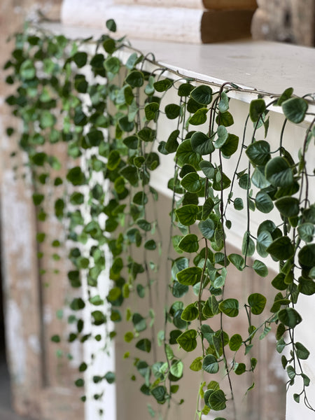 Greenveil Weeping Garland | 69" | Heart | NOT CURRENTLY IN STOCK - ETA December