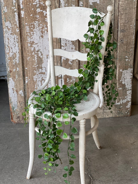 Greenveil Weeping Garland | 69" | Heart | NOT CURRENTLY IN STOCK - ETA December