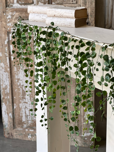 Greenveil Weeping Garland | 69" | Heart | NOT CURRENTLY IN STOCK - ETA December