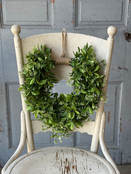 Overbrook Greens Hanging Wreath | 14" | NOT CURRENTLY IN STOCK-New For Spring 2027!