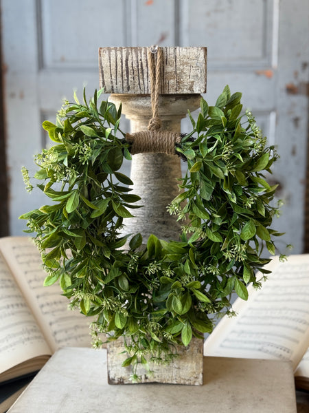 Overbrook Greens Hanging Wreath | 14" | NOT CURRENTLY IN STOCK-New For Spring 2027!