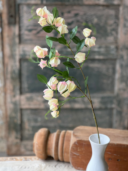 Clutch Flower | 31" | Flush | NOT CURRENTLY IN STOCK-New For Spring 2026!