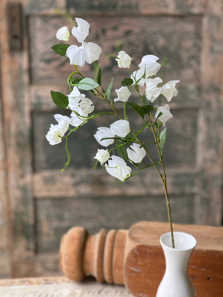 Clutch Flower | 31" | Cream | NOT CURRENTLY IN STOCK-New For Spring 2026!