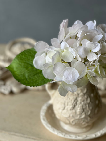 Sanibel Hydrangea | 9.5" | Cream | NOT CURRENTLY IN STOCK-New For Spring 2026!