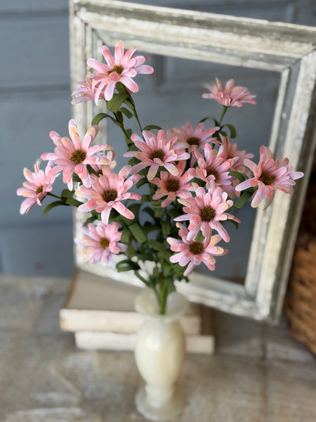 Shyla Daisy Bush | 22" | Pink | NOT CURRENTLY IN STOCK-New For Spring 2027!