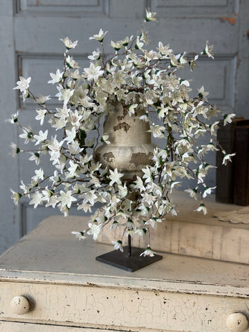 Villa Blooms Candle Ring | 17" | NOT CURRENTLY IN STOCK-New For Spring 2027!