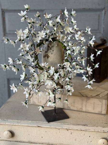 Villa Blooms Candle Ring | 12" | NOT CURRENTLY IN STOCK-New For Spring 2027!