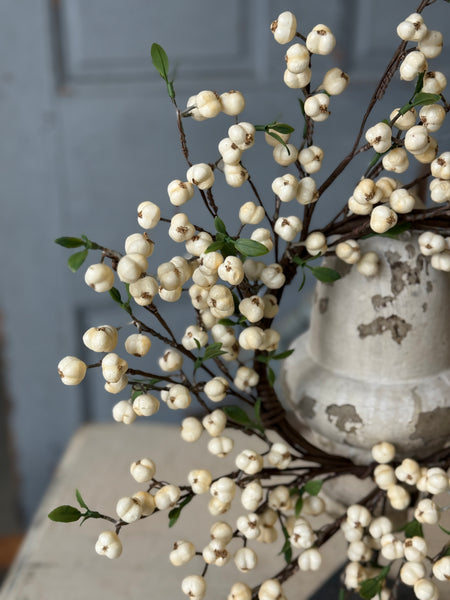 Jeckyll Berry Candle Ring | 14" | NOT CURRENTLY IN STOCK-New For Spring 2027!