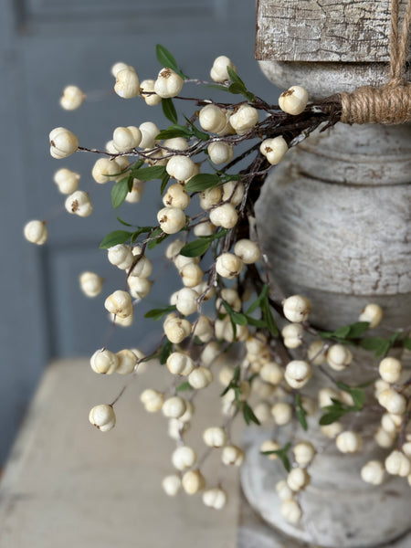 Jeckyll Berry Hanging Wreath | 13" | NOT CURRENTLY IN STOCK-New For Spring 2027!