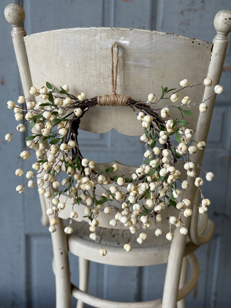 Jeckyll Berry Hanging Wreath | 13" | NOT CURRENTLY IN STOCK-New For Spring 2027!
