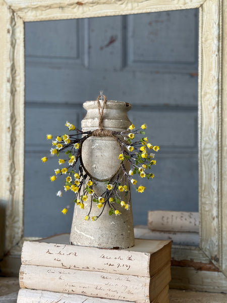 Bardot Buds Mini Hanging Wreath | 8