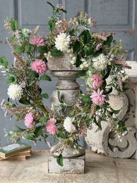 Alfresco Florets Wreath | 22" | NOT CURRENTLY IN STOCK-New For Spring 2027!