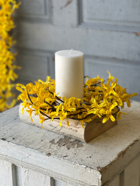 Sunrise Forsythia Candle Ring | 10" | NOT CURRENTLY IN STOCK - ETA December