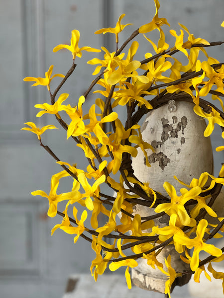 Sunrise Forsythia Candle Ring | 10" | NOT CURRENTLY IN STOCK - ETA December