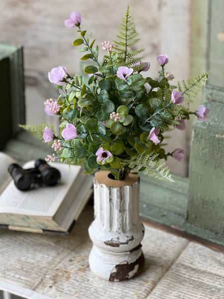 Castaway Blooms Bush | 20" | NOT CURRENTLY IN STOCK - Spring 2026