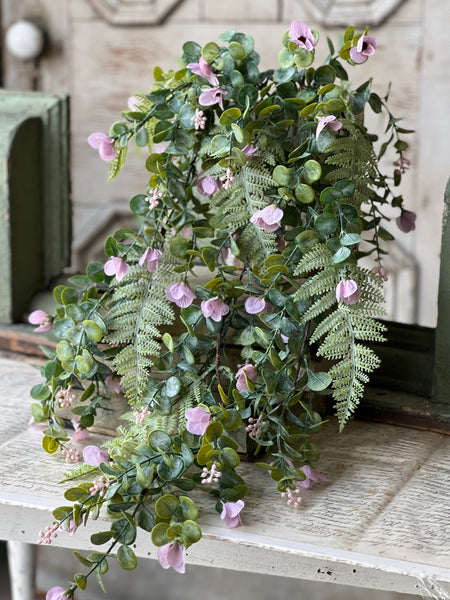 Castaway Blooms Hanging | 31" | NOT CURRENTLY IN STOCK - Spring 2026