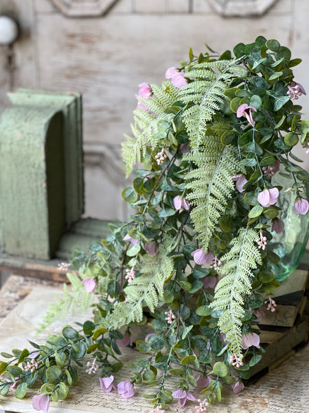 Castaway Blooms Hanging | 31" | NOT CURRENTLY IN STOCK - Spring 2026