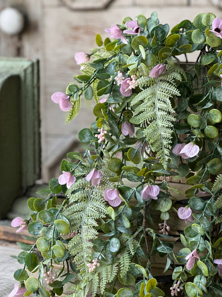 Castaway Blooms Hanging | 31" | NOT CURRENTLY IN STOCK - Spring 2026