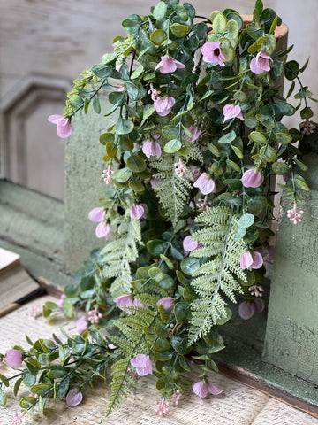 Castaway Blooms Hanging | 31" | NOT CURRENTLY IN STOCK - Spring 2026
