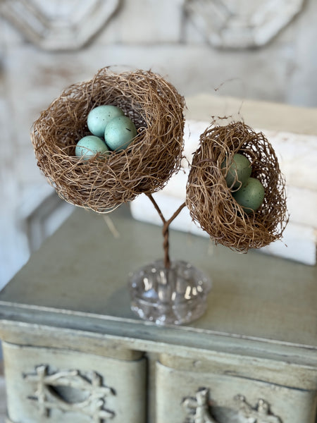 Humble Hide Away Nest Pick | 17" | NOT CURRENTLY IN STOCK-New For Spring 2027!