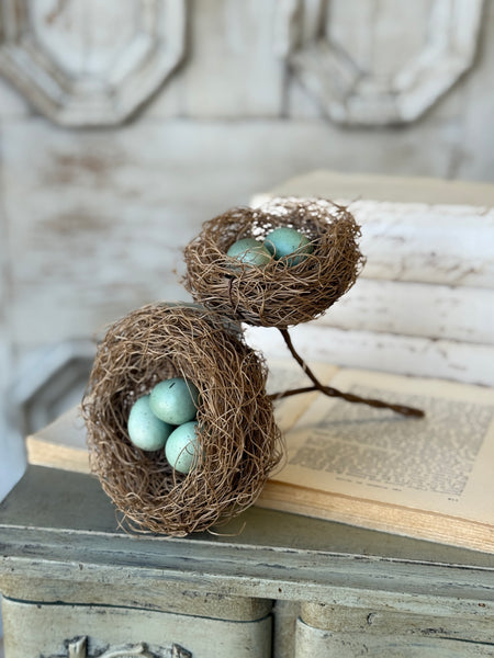 Humble Hide Away Nest Pick | 17" | NOT CURRENTLY IN STOCK-New For Spring 2027!
