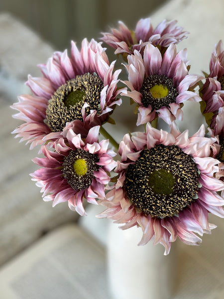 Blushery Sunflower Bundle | 17" | NOT CURRENTLY IN STOCK - ETA December
