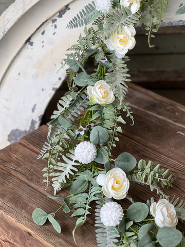 Bloomsbury Hill Garland | 5' | Cream | NOT CURRENTLY IN STOCK-New For Spring 2026!