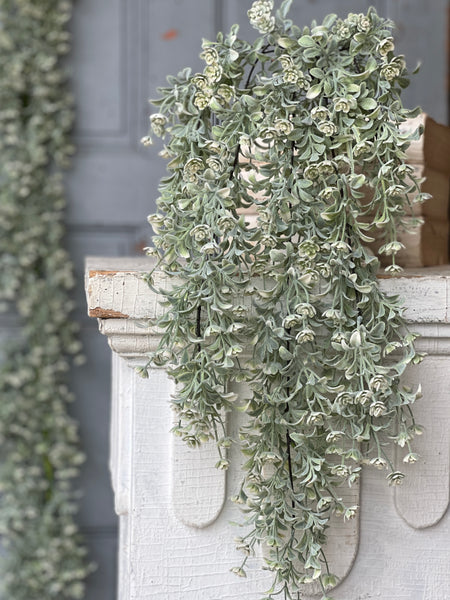 Miramar Buds Hanging | 28" | NOT CURRENTLY IN STOCK-New For Spring 2026!