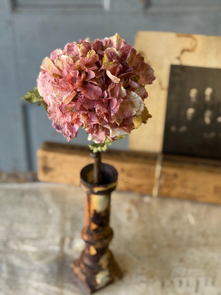 Revival Hydrangea | 20" | Pinken | NOT CURRENTLY IN STOCK-New For Holiday 2026!