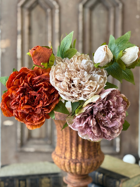 Legacy Blooms | 20" | Simmer | NOT CURRENTLY IN STOCK-New For Holiday 2026!