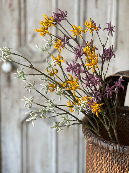 Orion Buds Spray | 29" | Marigold | CLOSEOUT + CLEAN UP SPECIAL!  From $1.75 - Last 156pcs!