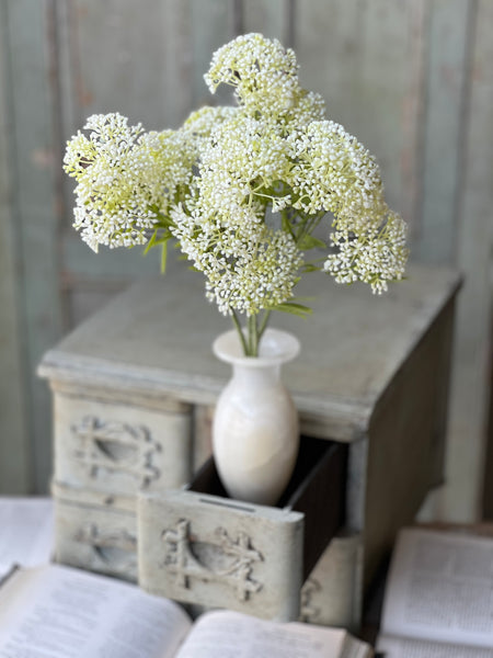 Potager Buds | 17" | Cream | NOT CURRENTLY IN STOCK-New For Spring 2026!