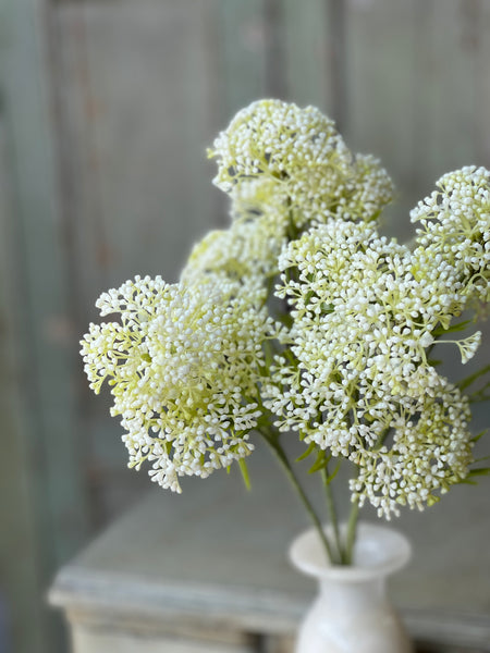 Potager Buds | 17" | Cream | NOT CURRENTLY IN STOCK-New For Spring 2026!