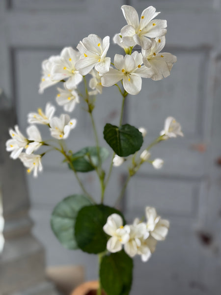 Prim & Proper Petal Spray | 34" | Cloud | NOT CURRENTLY IN STOCK-New For Spring 2027!