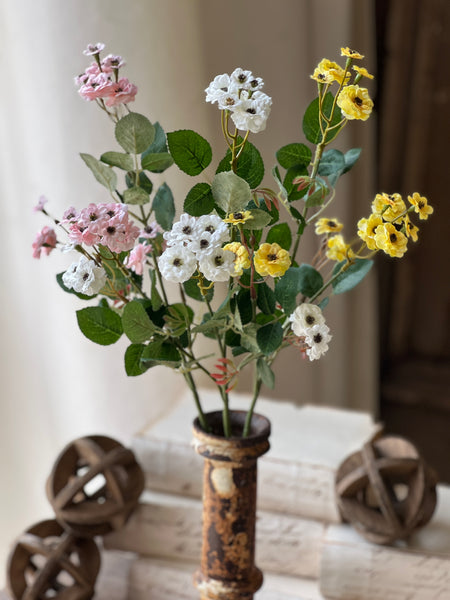 Sweetbriar Rosettes | 23.5" | Yellow