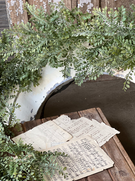 Parterre Leaves Garland | 6' | NOT CURRENTLY IN STOCK - ETA December