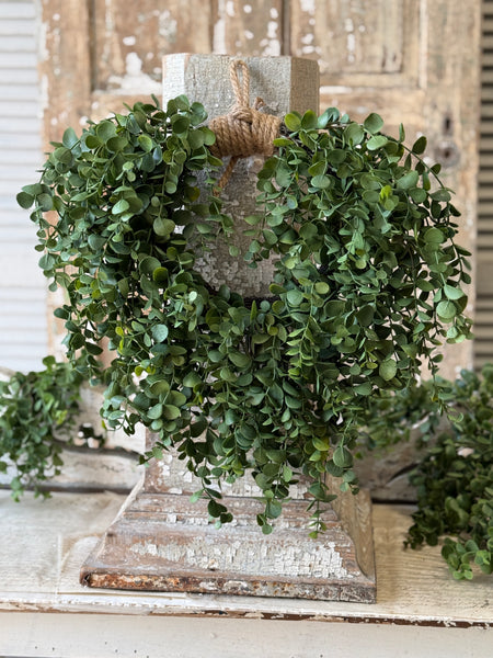 Greengate Leaves Hanging Wreath | 20" | NOT CURRENTLY IN STOCK-New For Spring 2027!