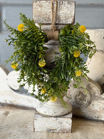 Wishing Well Hanging Wreath | 14" | Yellow | NOT CURRENTLY IN STOCK-New For Spring 2027!