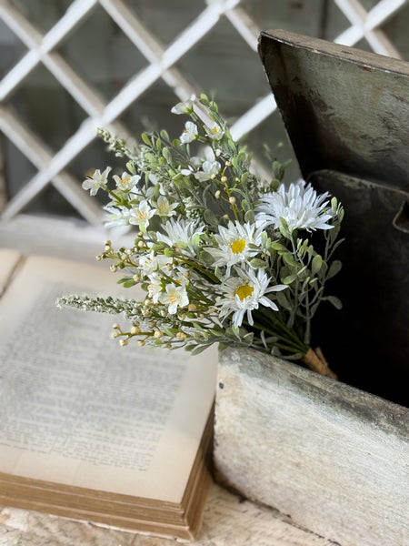 Sunday Best Blooms Bundle | 15" | NOT CURRENTLY IN STOCK-New For Spring 2027!