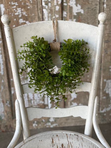 Cambria Eucalyptus Hanging Wreath | 10" | NOT CURRENTLY IN STOCK-New For Spring 2027!
