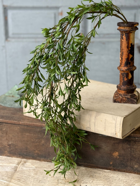 Sundial Leaves Hanging | 38" | NOT CURRENTLY IN STOCK-New For Spring 2027!