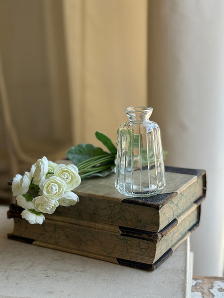 Callisto Vessel | 4.5" | No. 3 | NOT CURRENTLY IN STOCK-New For Spring 2027!