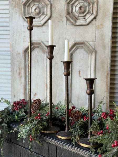 Maglia Holder | 21" | Antique Brass | NOT CURRENTLY IN STOCK-New For Holiday 2026!