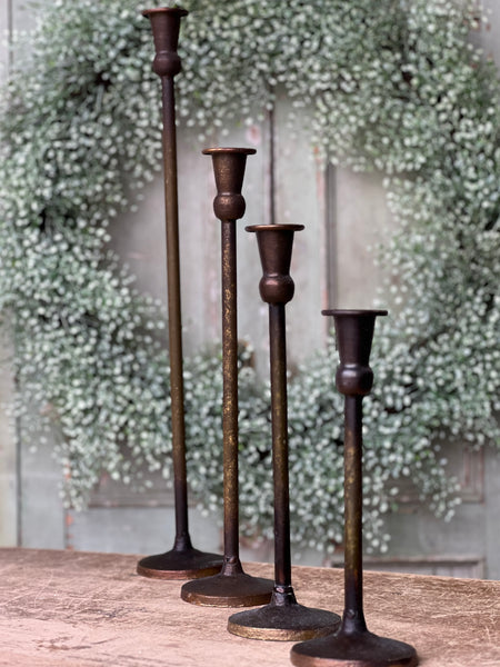 Maglia Holder | 21" | Antique Brass | NOT CURRENTLY IN STOCK-New For Holiday 2026!