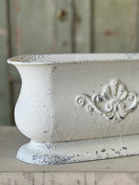 Duchess Planter | 15" | Limited Stock - Last 8pcs! (Will be discontinued for Spring 2026)