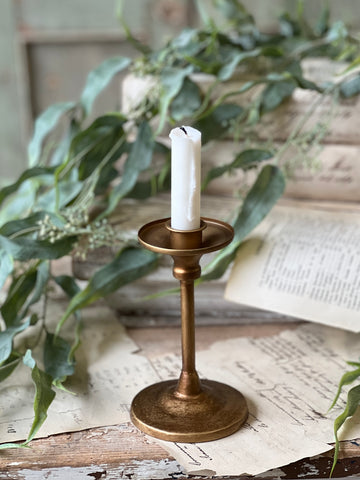 Guinevere Holder | 6" | SOLD OUT