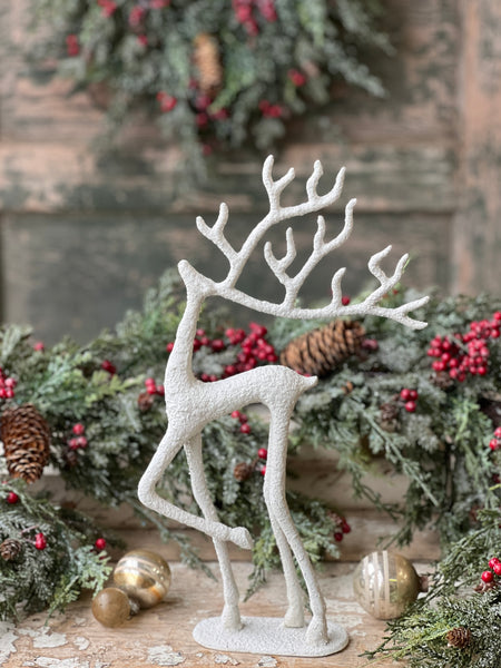 Illustrious Caribou | 16"