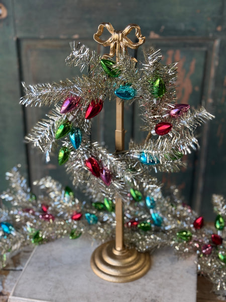 Bowties & Trimmings Wreath Holder | 17" | NOT CURRENTLY IN STOCK-New For Holiday 2026!